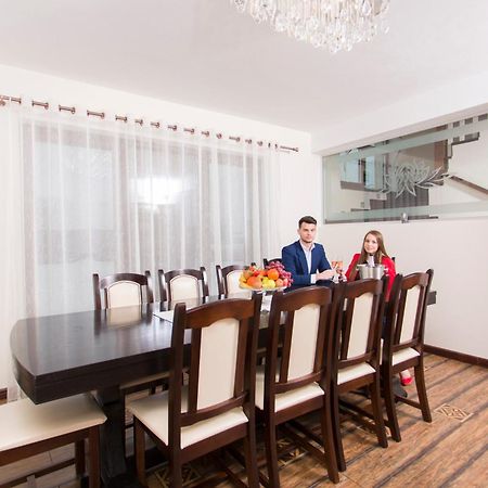 Pensiunea Ursa Hotel Bistrita Bargaului ภายนอก รูปภาพ